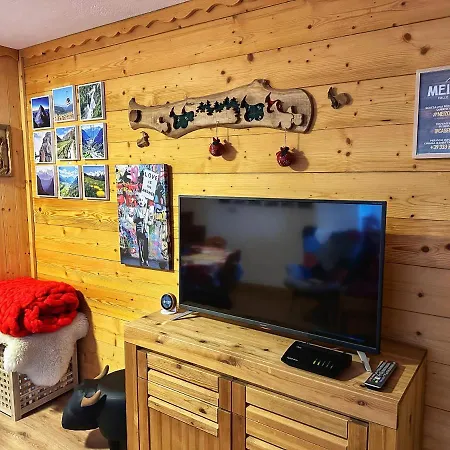 Appartement Meizon - La Montagna, Pila, Crevacol, Aosta E Valpelline Gignod